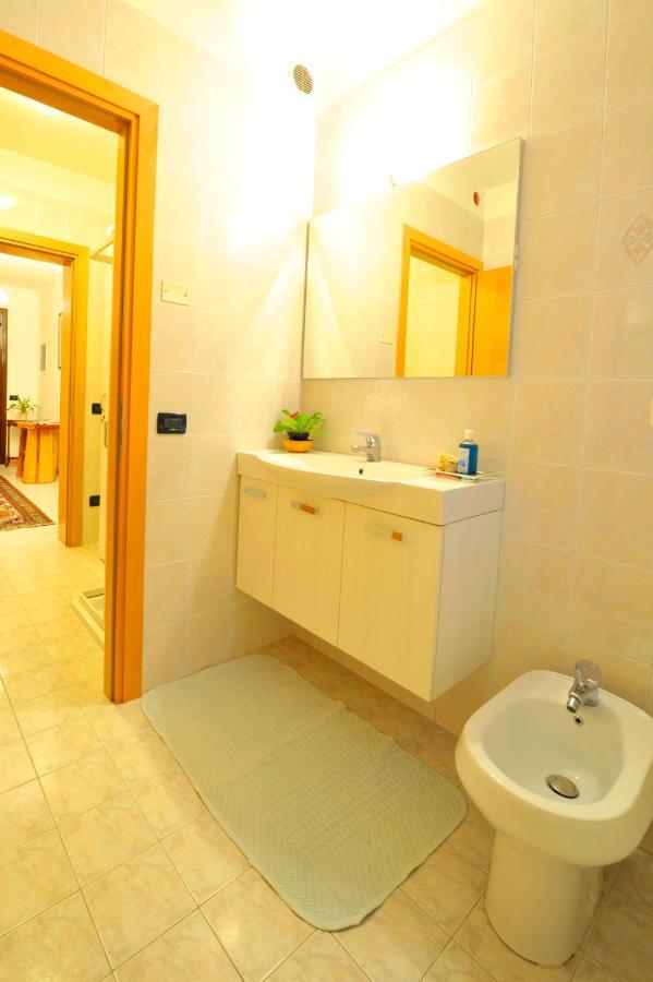 Bed And Breakfast La Sosta Ponte San Nicolo Ruang foto