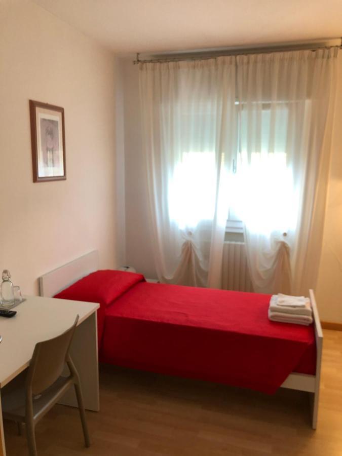 Bed And Breakfast La Sosta Ponte San Nicolo Bagian luar foto